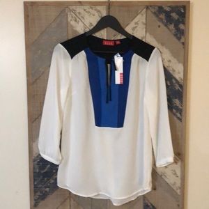Elle Peasant Top